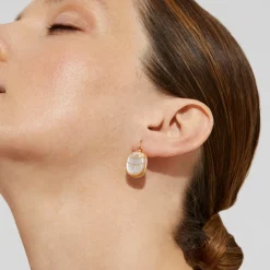 Boucles d'oreilles Scaramouche dorées - Nacre blanche